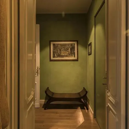 Italianway - Borgonuovo 12 Διαμέρισμα *